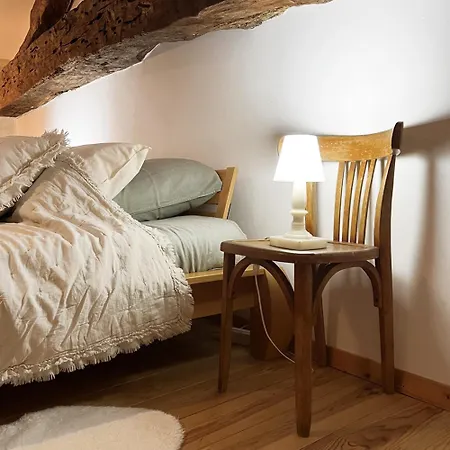 Maisonnette - La Clochette Lugon et l’Ile du Carney