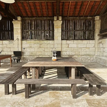 Maisonnette - La Clochette Lugon et l'Ile du Carney