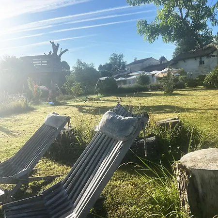 Maisonnette - La Clochette * Lugon et l'Ile du Carney