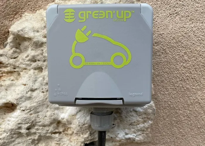 Maisonnette - La Clochette Lugon et l’Ile du Carney