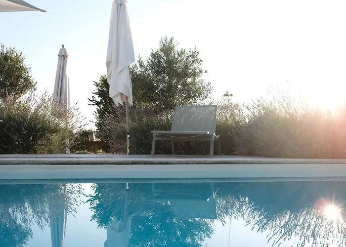 Maisonnette - La Clochette * Lugon et l’Ile du Carney