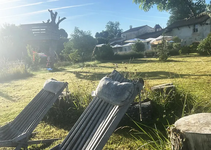 Maisonnette - La Clochette * Lugon et l’Ile du Carney