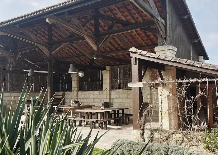 Maisonnette - La Clochette Apartmán *